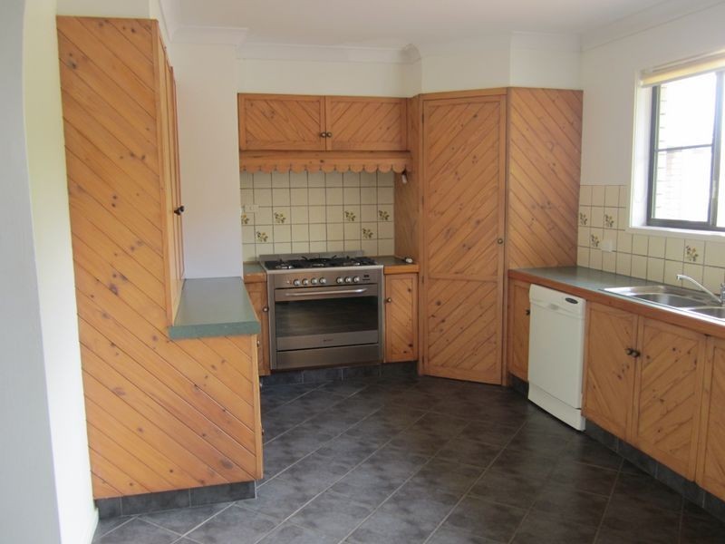 18 Kaanapahali Avenue, Richmond Hill NSW 2480