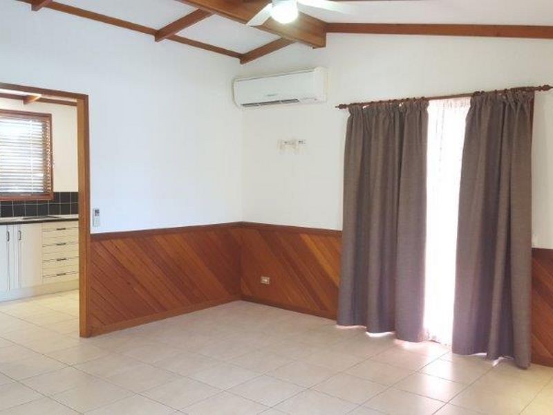 9 (upstair Owens Crescent, Alstonville NSW 2477