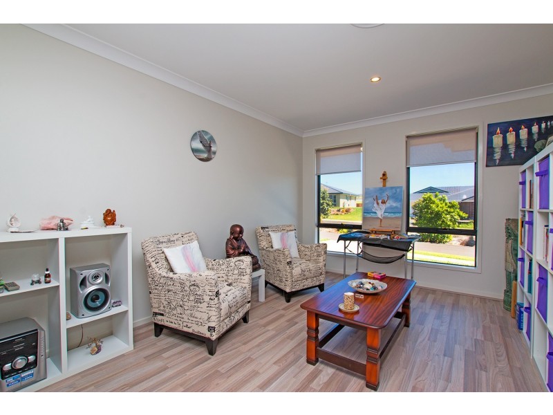 2 Woodbury Place, Wollongbar NSW 2477