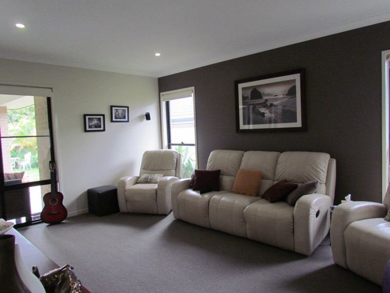 12 Clovelly Place, Wollongbar NSW 2477