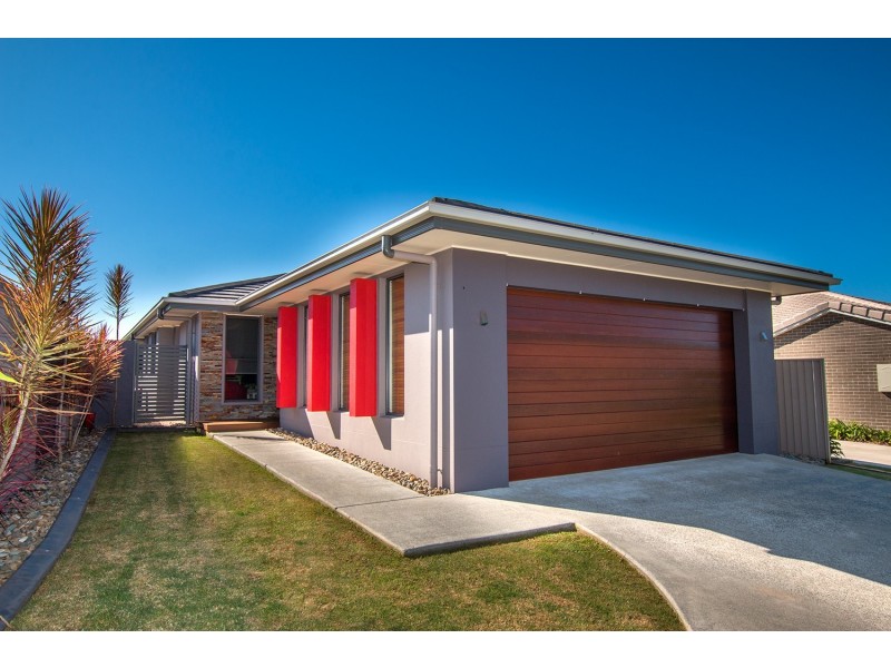 2/12 Avalon Avenue, Wollongbar NSW 2477