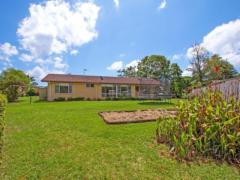 2 Valley Drive, Alstonville NSW 2477