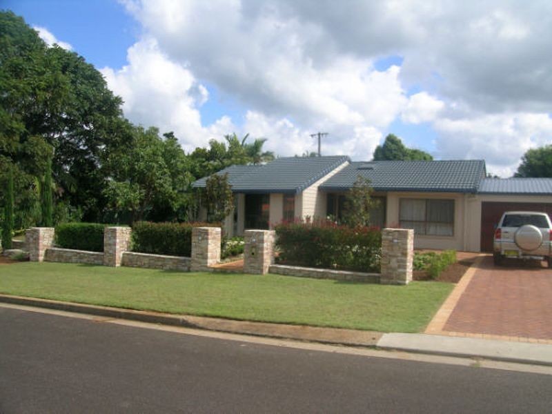 1 Robindale Drive, Wollongbar NSW 2477