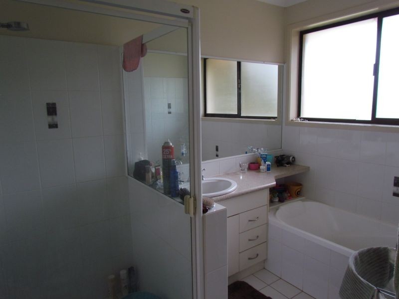1 Robindale Drive, Wollongbar NSW 2477