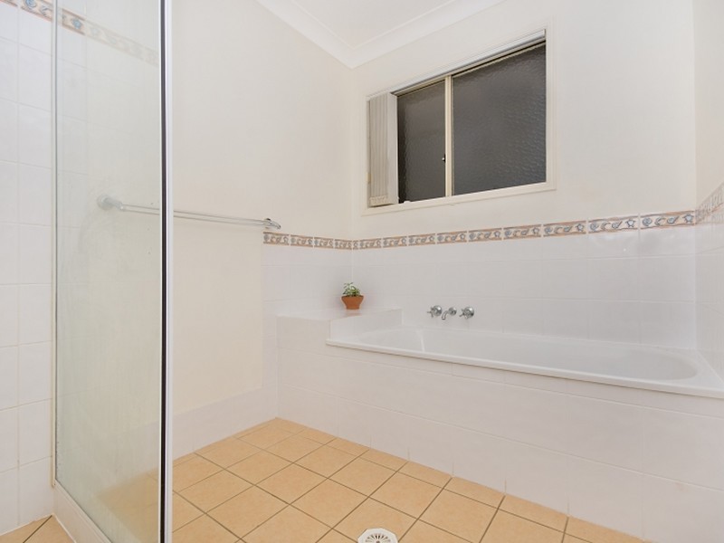 Unit 2/80 Hellyar Drive, Wollongbar NSW 2477