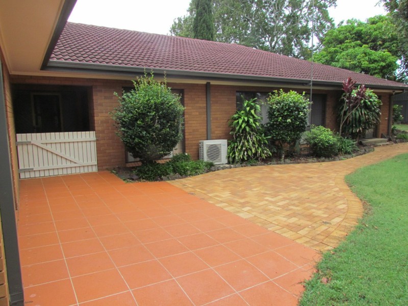 33 Robindale Drive, Wollongbar NSW 2477