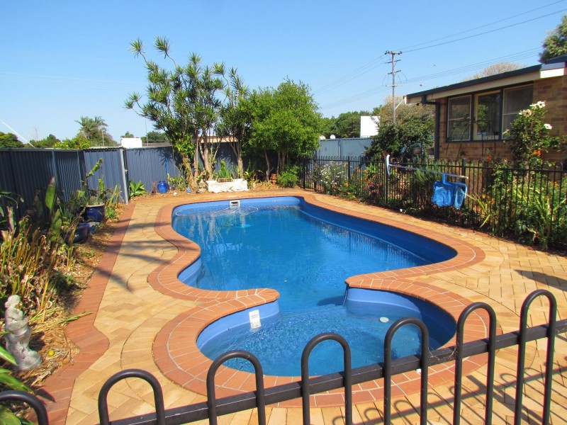 1 Rifle Range Road, Wollongbar NSW 2477