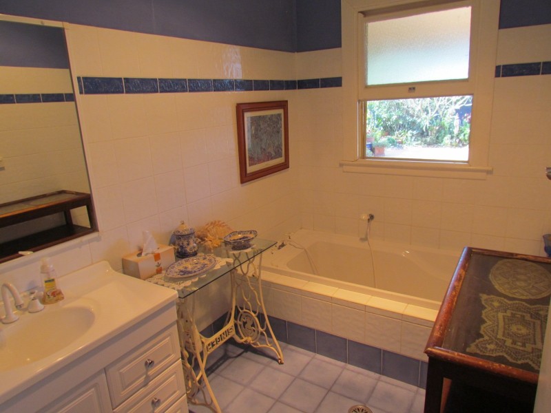 1 Rifle Range Road, Wollongbar NSW 2477