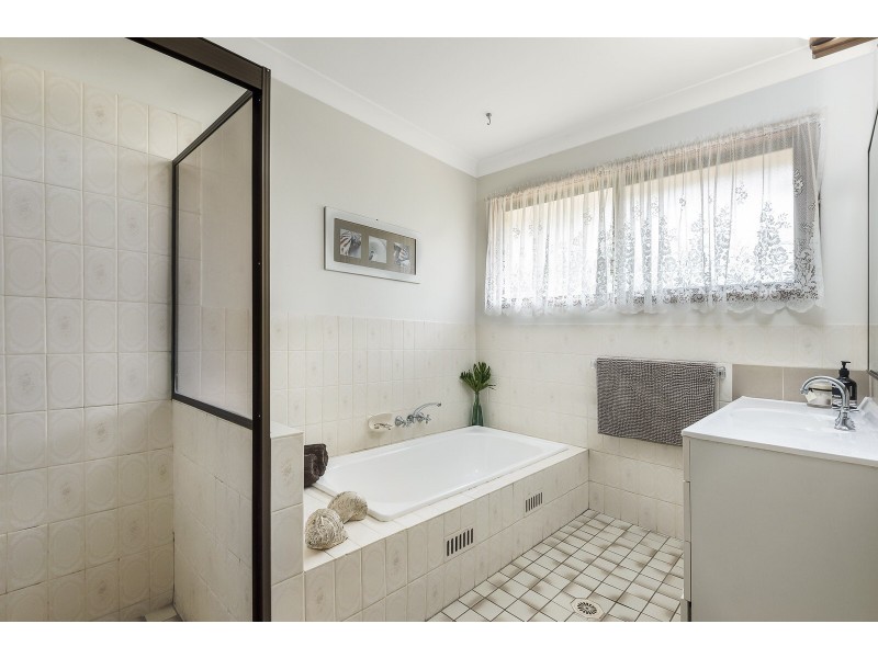 9 Valley Drive, Alstonville NSW 2477