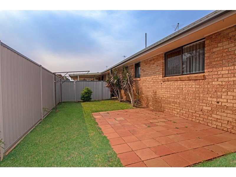 Unit 2/21 Rifle Range Road, Wollongbar NSW 2477