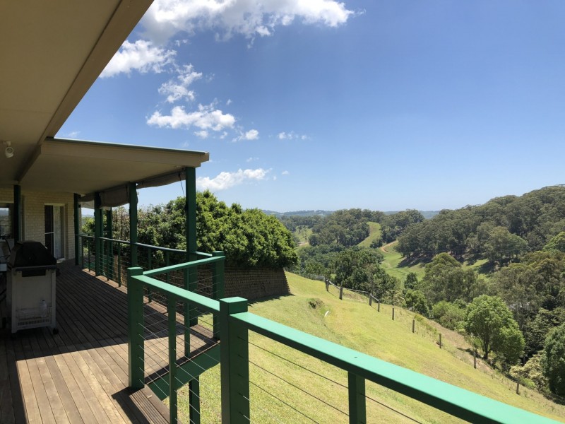 26 Towalbyn Place, Uralba NSW 2477