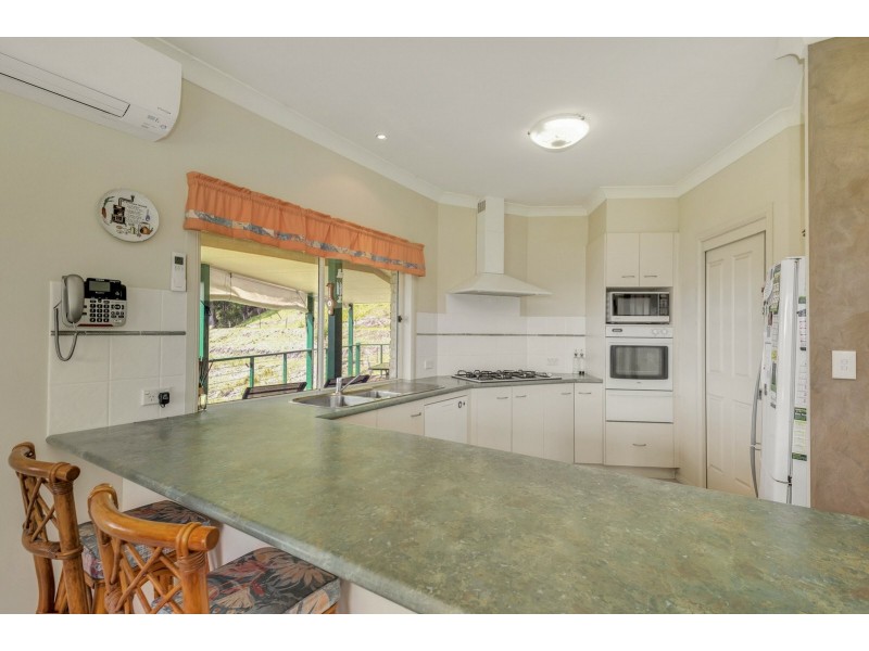 26 Towalbyn Place, Uralba NSW 2477
