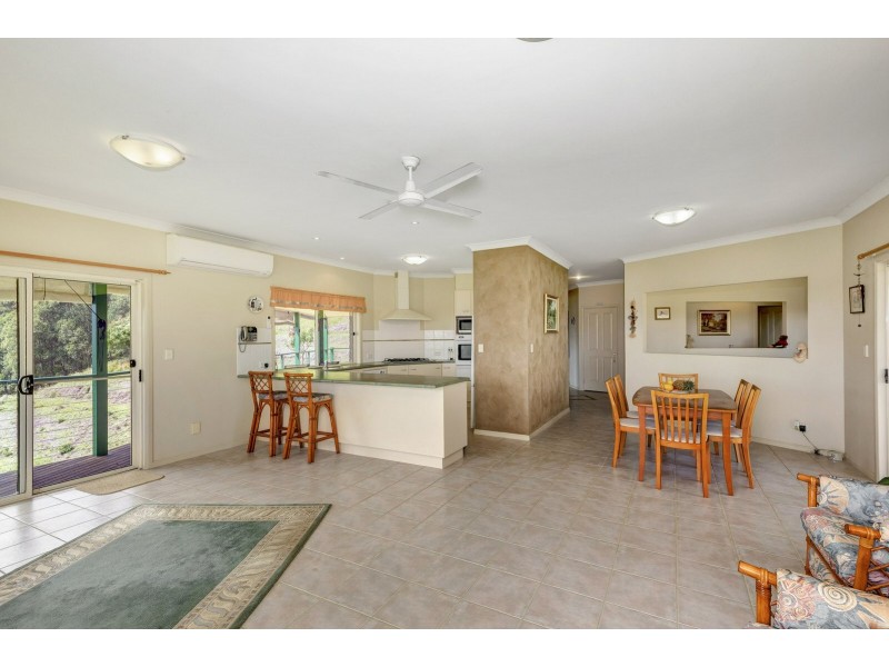 26 Towalbyn Place, Uralba NSW 2477