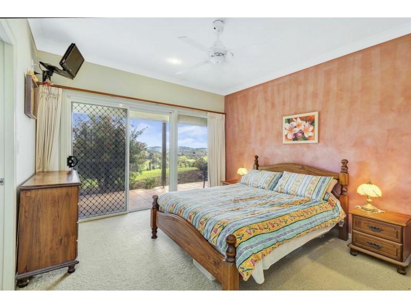 26 Towalbyn Place, Uralba NSW 2477