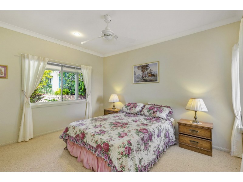 26 Towalbyn Place, Uralba NSW 2477