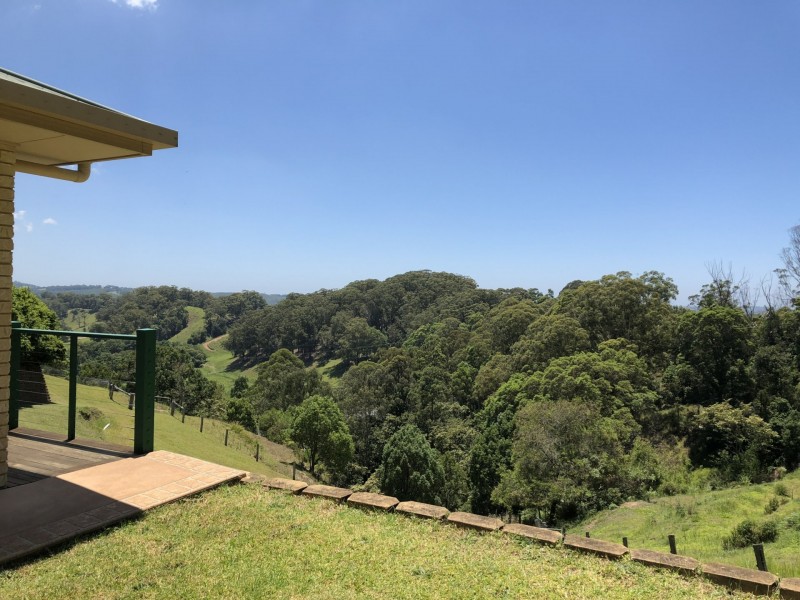 26 Towalbyn Place, Uralba NSW 2477