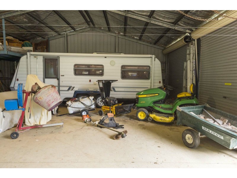 26 Towalbyn Place, Uralba NSW 2477