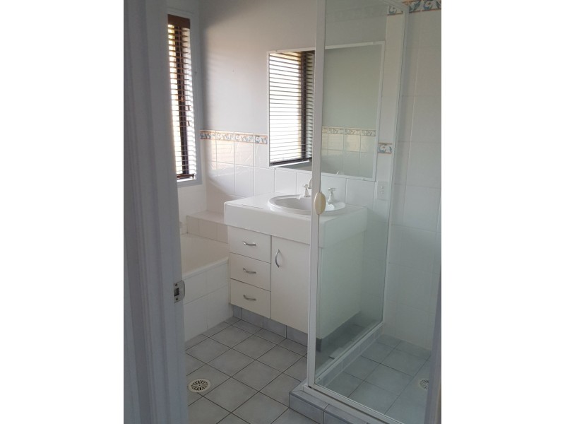 12 Green Park Lane, Wollongbar NSW 2477