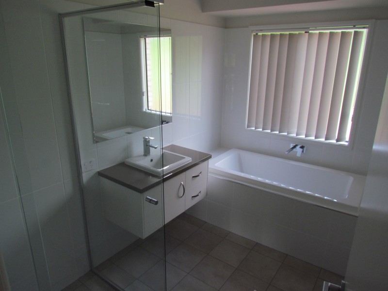 8 Dianthus Drive, Alstonville NSW 2477