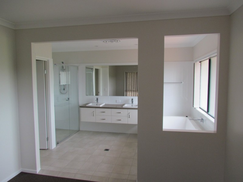 8 Dianthus Drive, Alstonville NSW 2477