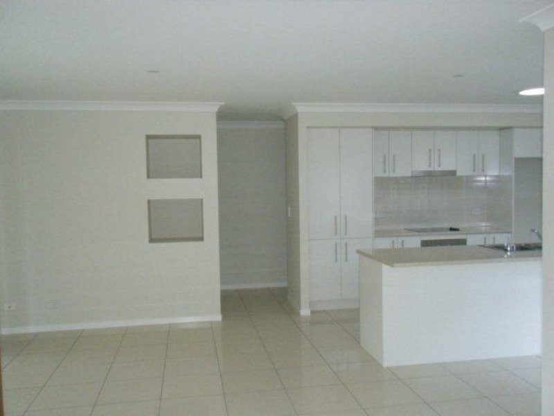 1/30a Smiths Lane, Wollongbar NSW 2477