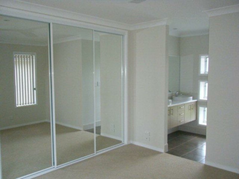1/30a Smiths Lane, Wollongbar NSW 2477