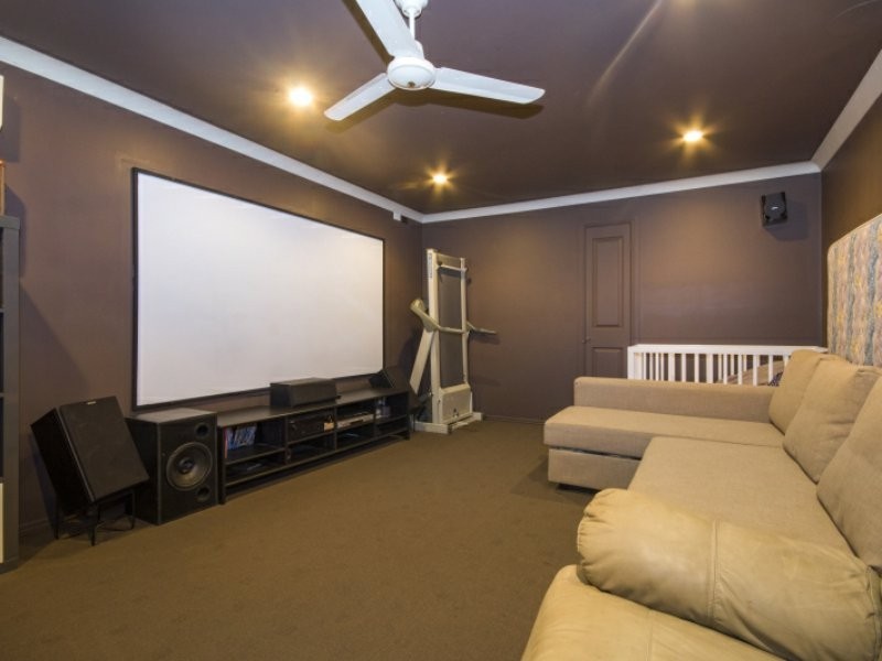 27 Barrys Road, Modanville NSW 2480