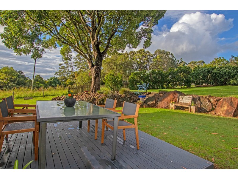 27 Paradise Court, Mcleans Ridges NSW 2480
