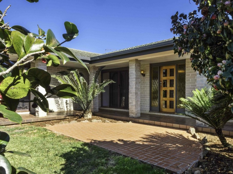 2 Opaki Place, Wollongbar NSW 2477