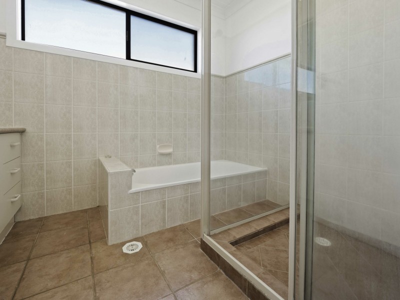 2 Opaki Place, Wollongbar NSW 2477