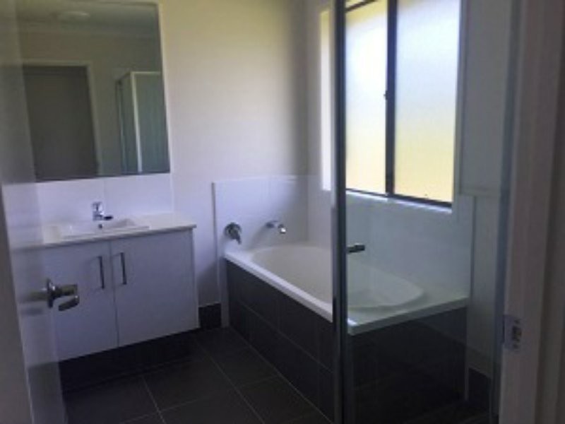 16 Plateau Drive, Wollongbar NSW 2477