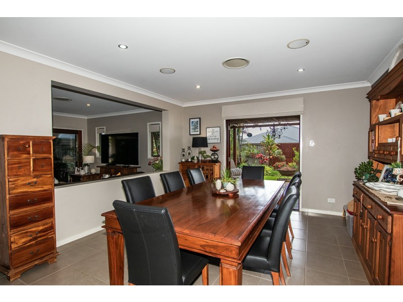8 Clovelly Place, Wollongbar NSW 2477