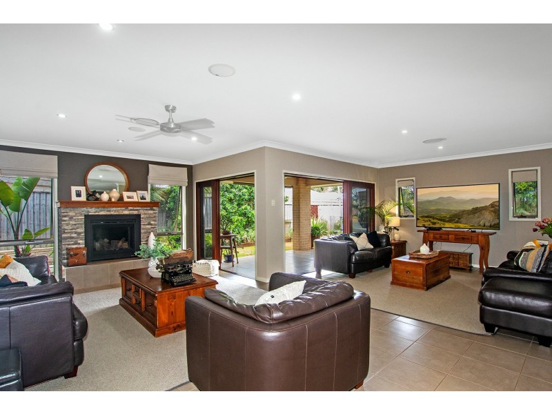 8 Clovelly Place, Wollongbar NSW 2477