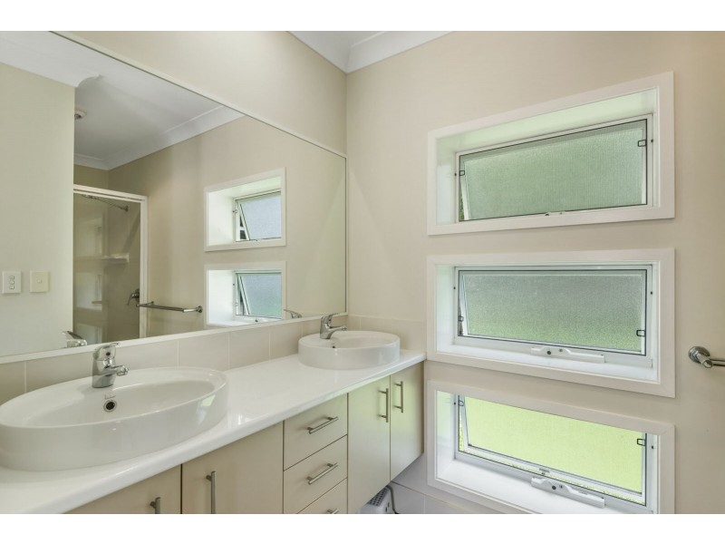 1/30a Smiths Lane, Wollongbar NSW 2477