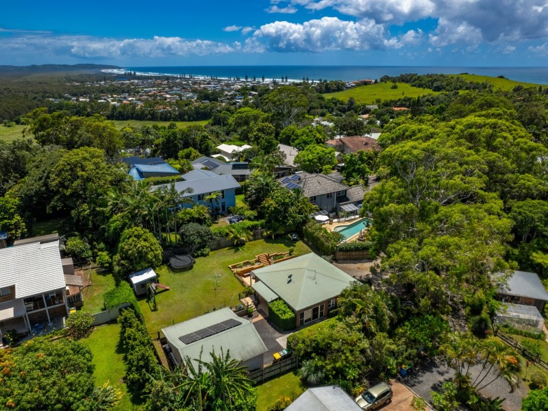 12B Stonehenge Place, Lennox Head NSW 2478