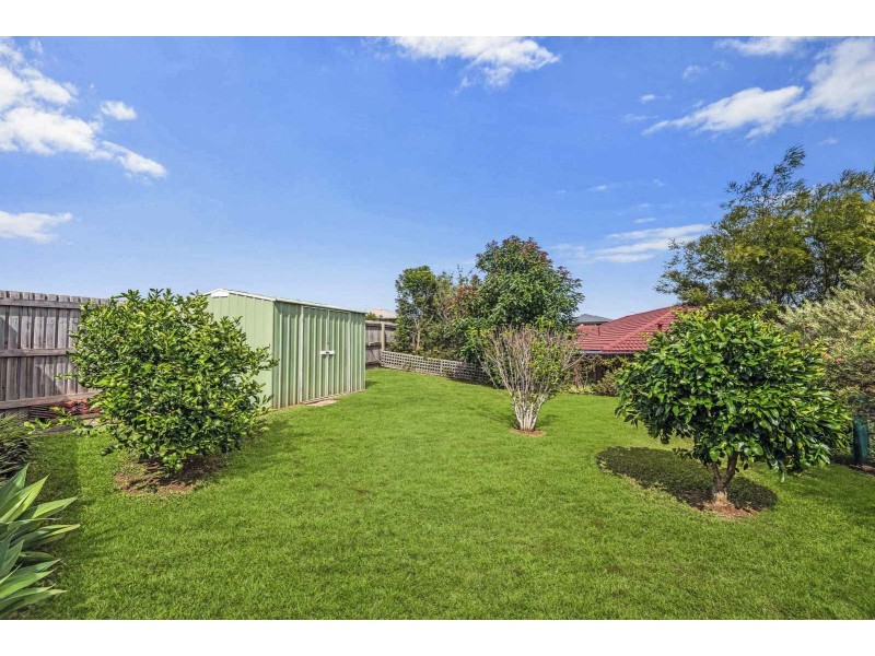 8 Selkirk Place, Wollongbar NSW 2477