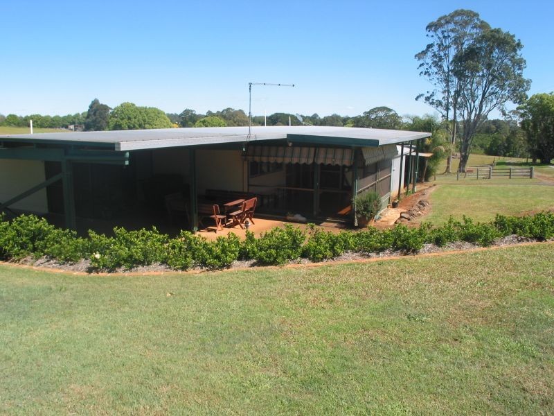 26 Batrel Lane, Mcleans Ridges NSW 2480
