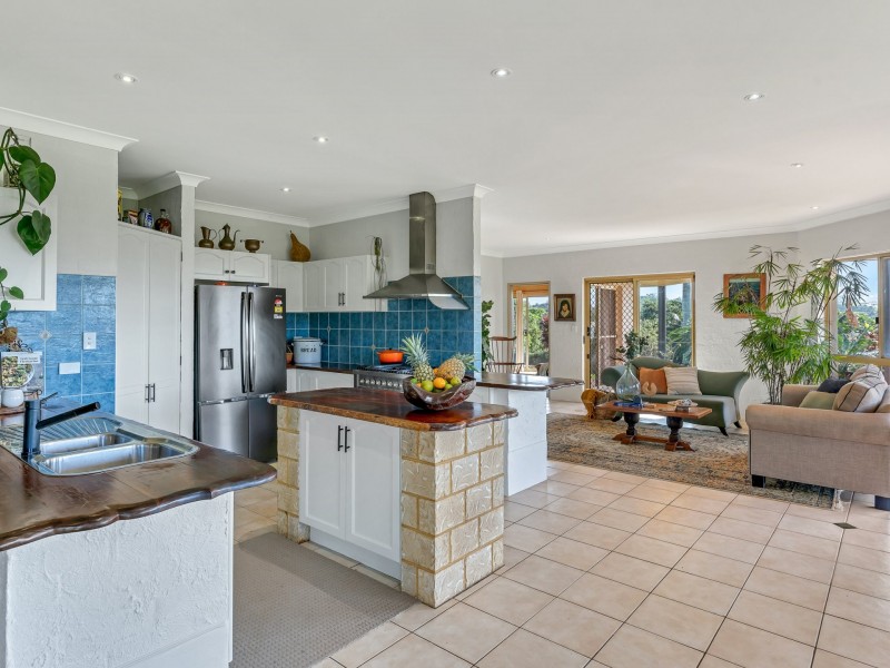 11 Kamala Place, Tintenbar NSW 2478