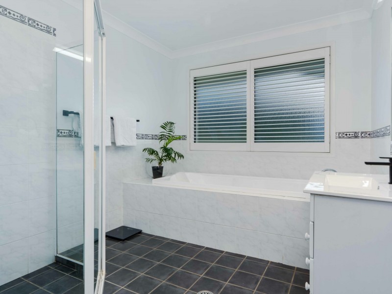 57 Lismore Road, Alstonville NSW 2477