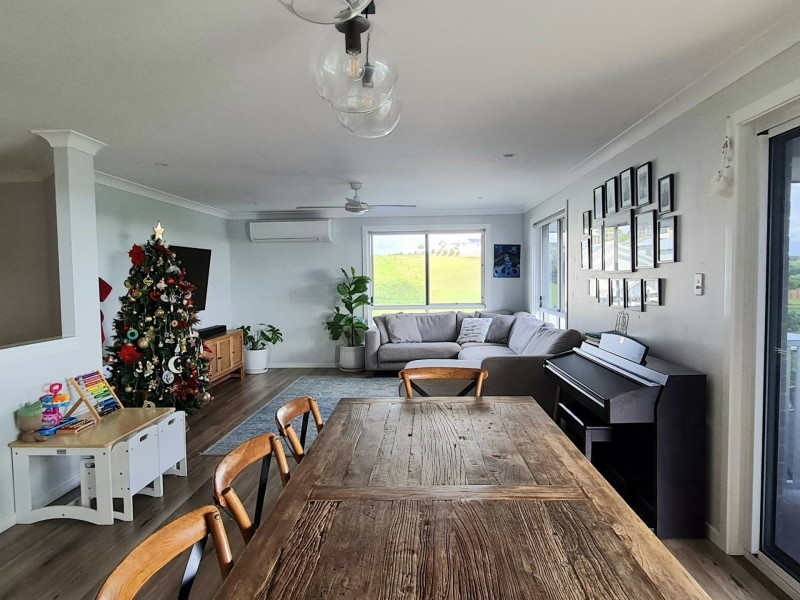 Unit 1/8 Taunton Place, Wollongbar NSW 2477