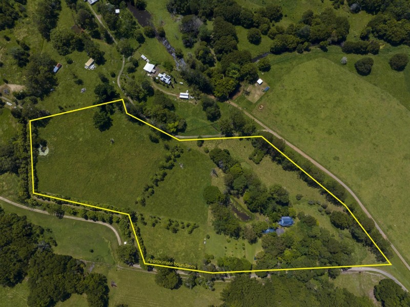 8 Randle Road, Marom Creek NSW 2480