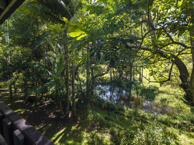 8 Randle Road, Marom Creek NSW 2480