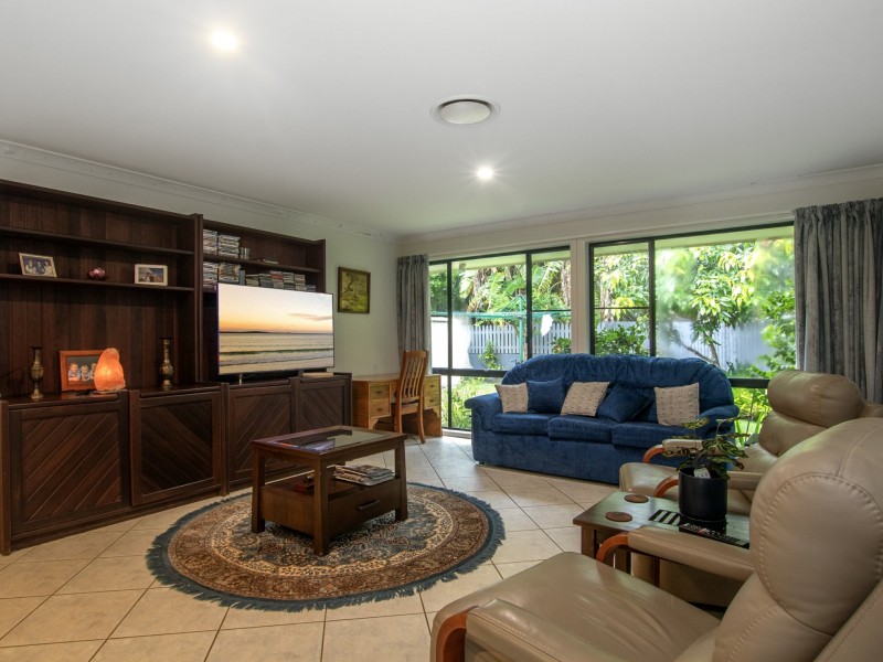 8 Kings Park Court, Wollongbar NSW 2477