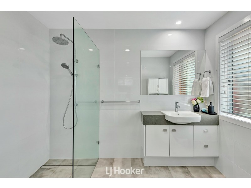 22 Avalon Avenue, Wollongbar NSW 2477