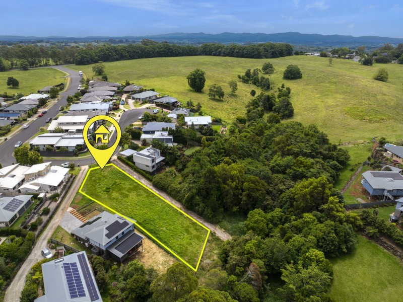 8 Callicoma Court, Wollongbar NSW 2477