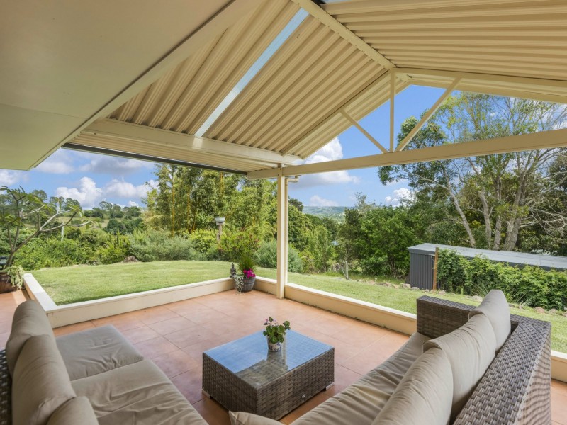 10 Carabeen Place, Mcleans Ridges NSW 2480