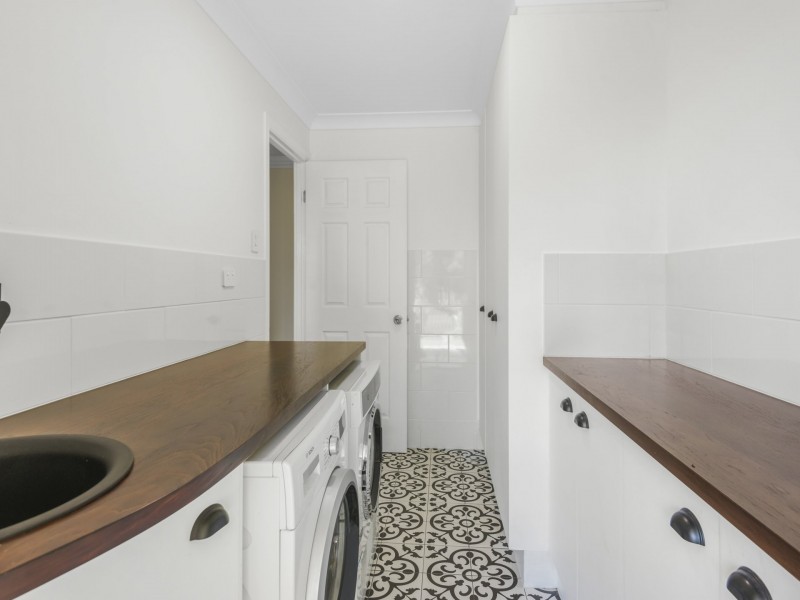 10 Carabeen Place, Mcleans Ridges NSW 2480