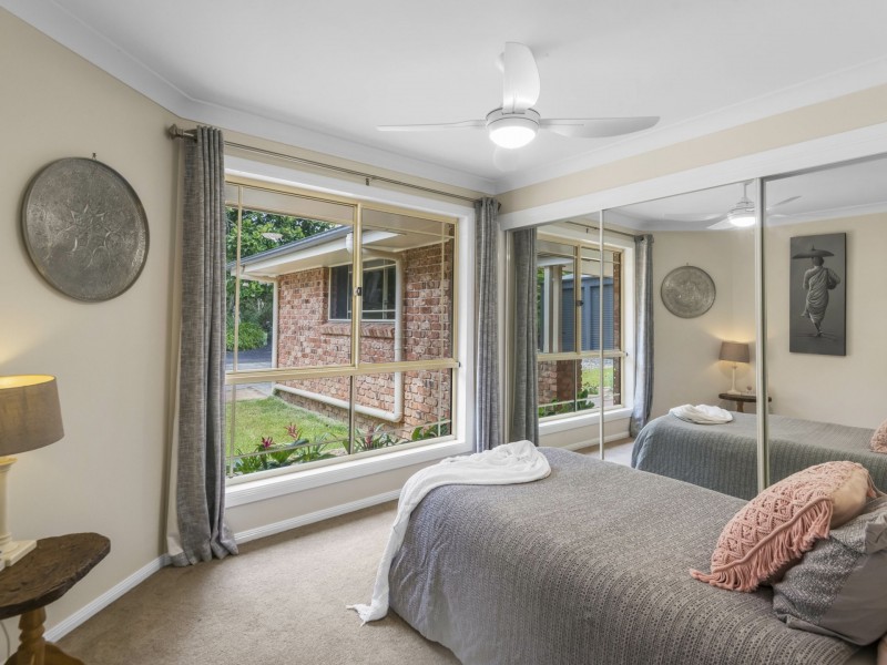 10 Carabeen Place, Mcleans Ridges NSW 2480