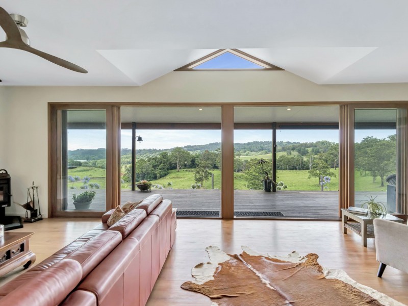 219 Henson Road, Wyrallah NSW 2480