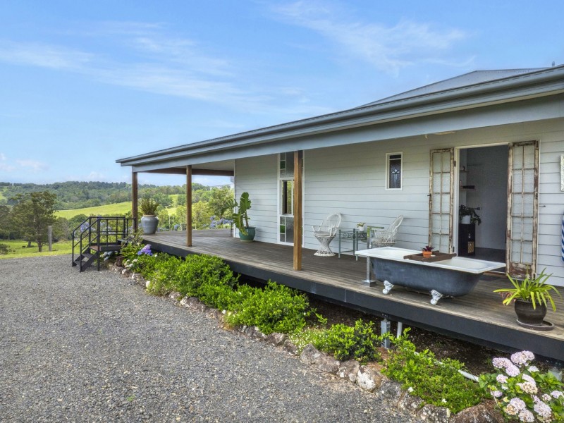 219 Henson Road, Wyrallah NSW 2480